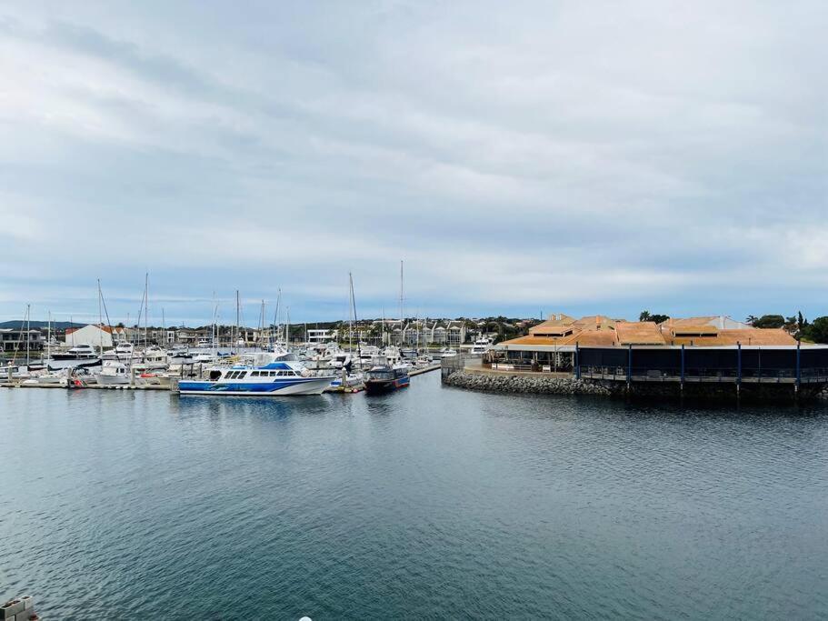 Waterfront Townhouse - Picturesque Marina Views Apartamento Port Lincoln Exterior foto